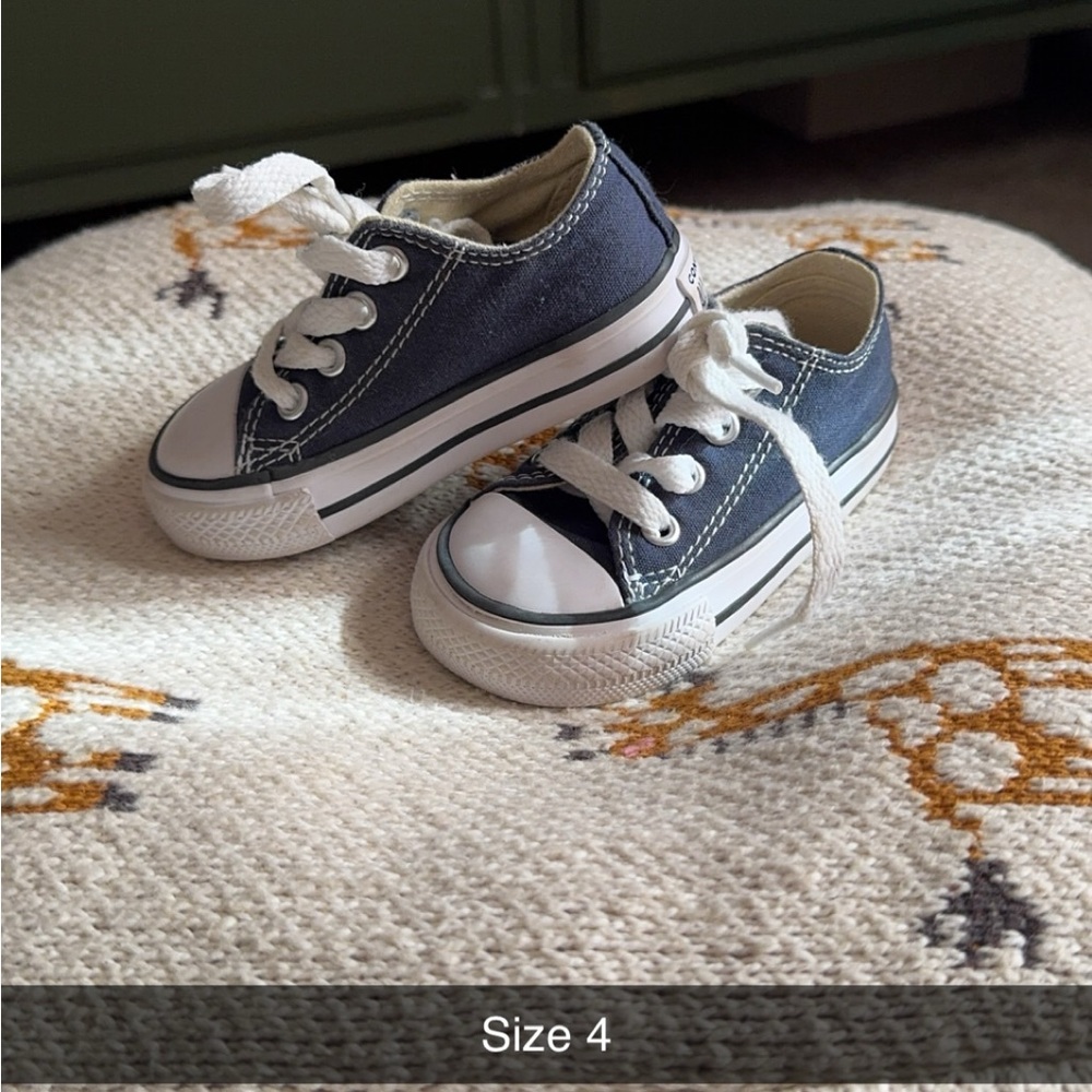 Converse Kids Navy Low-Top Canvas Sneakers